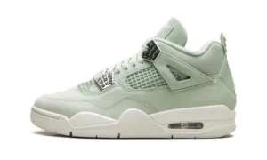 AIR JORDAN 4 RETRO SEAFOAM SAIL
