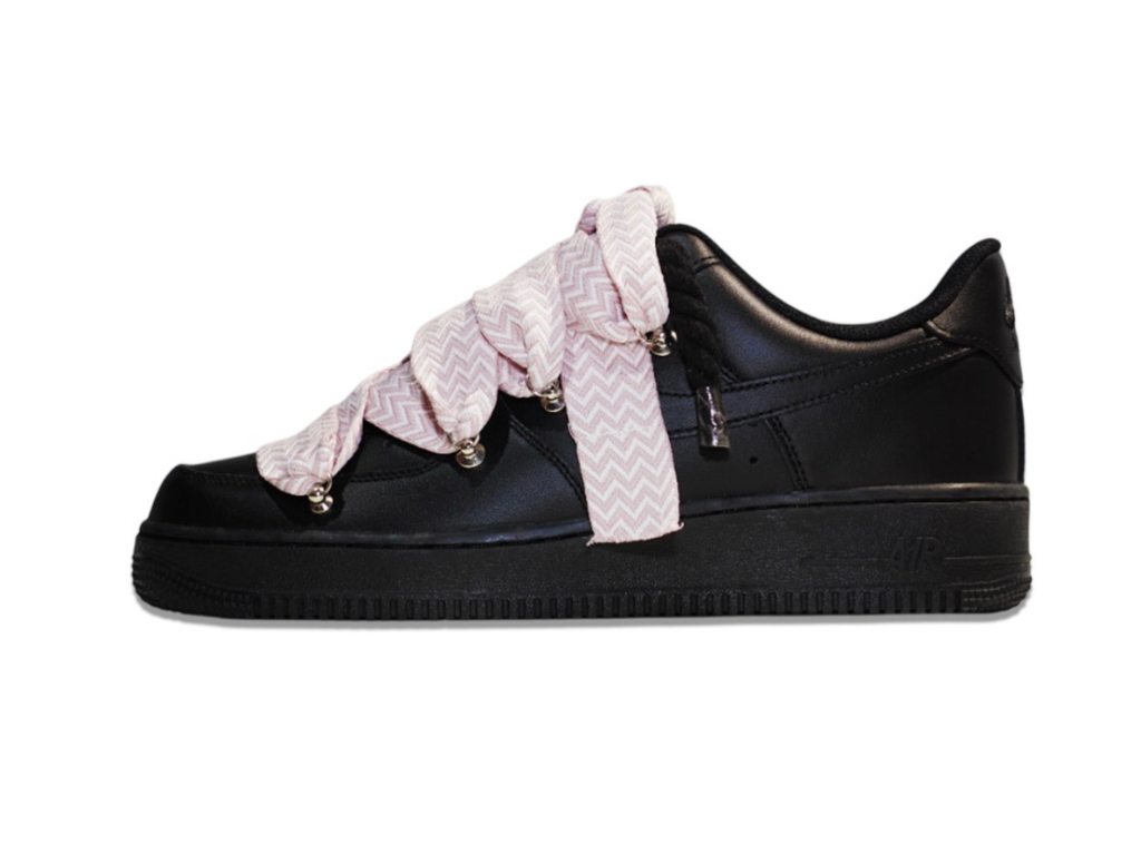 NIKE AIR FORCE 1 LOW '07 BLACK LANVIN ROPE LACES PINK