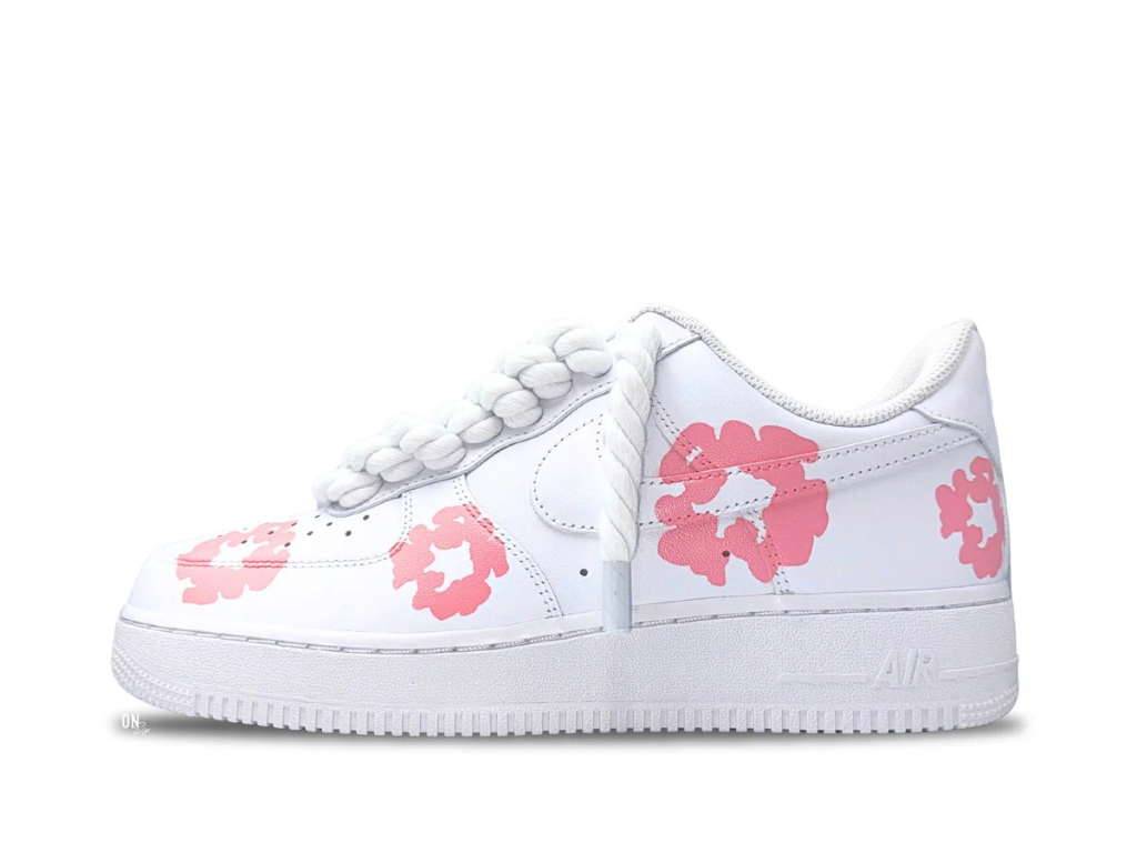 NIKE AIR FORCE 1 LOW ‘07 WHITE DENIM TEARS PINK ROPE LACES WHITE